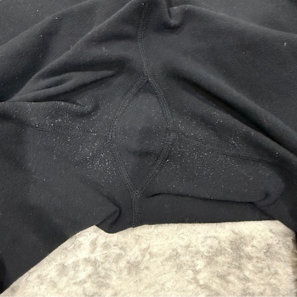 Lululemon Black Cropped Capri Leggings - Picture 6 of 10